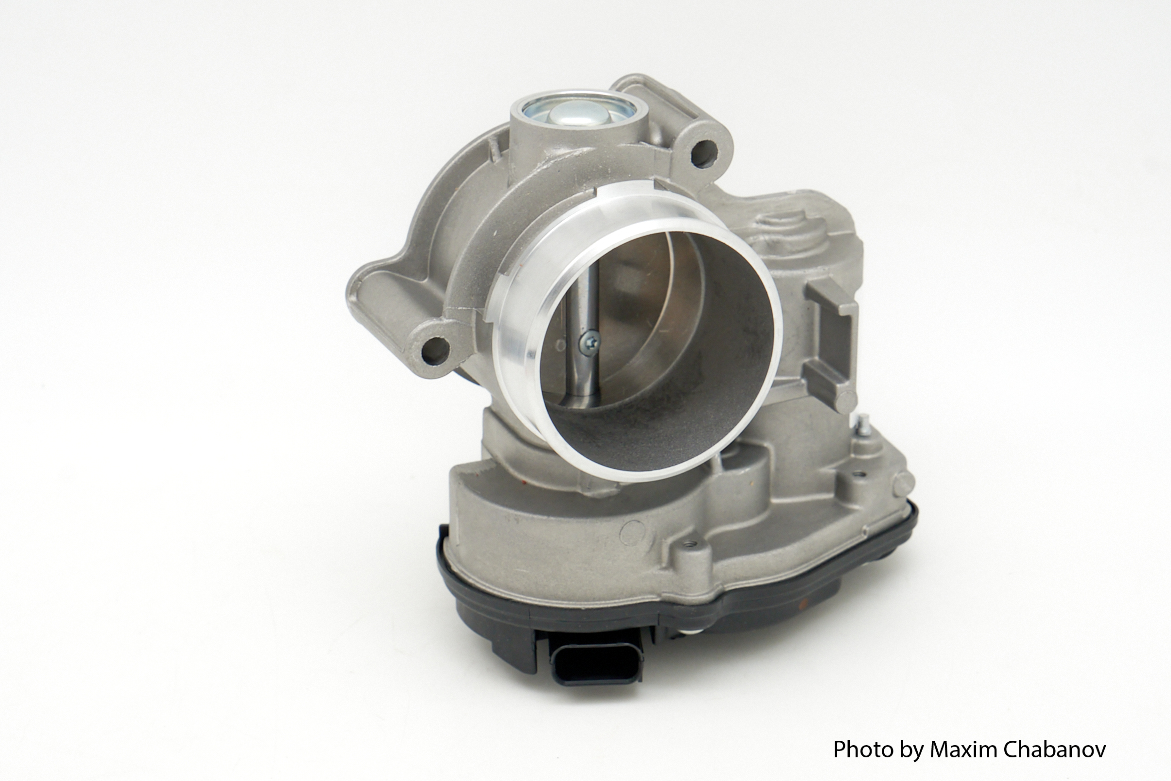 21127-1148010 Дроссельная заслонка в сборе Е-газ