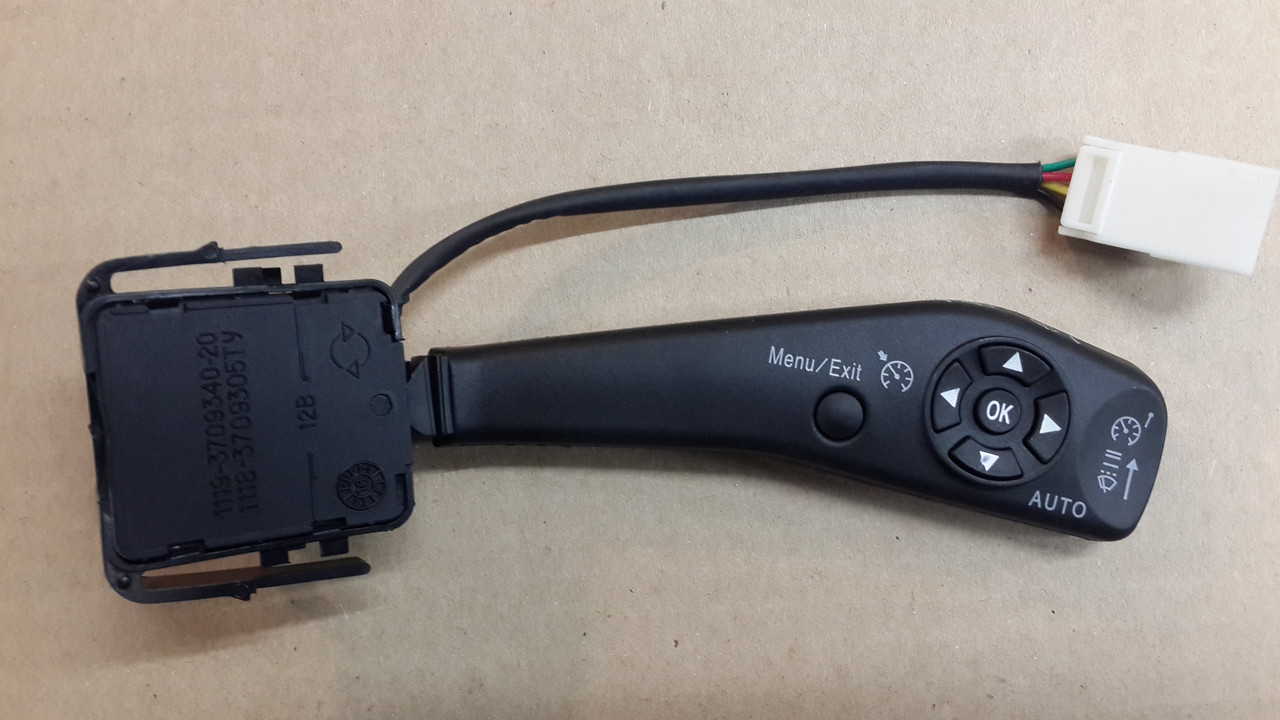 11190-3709340-20 Рычаг стеклоочистителя люкс