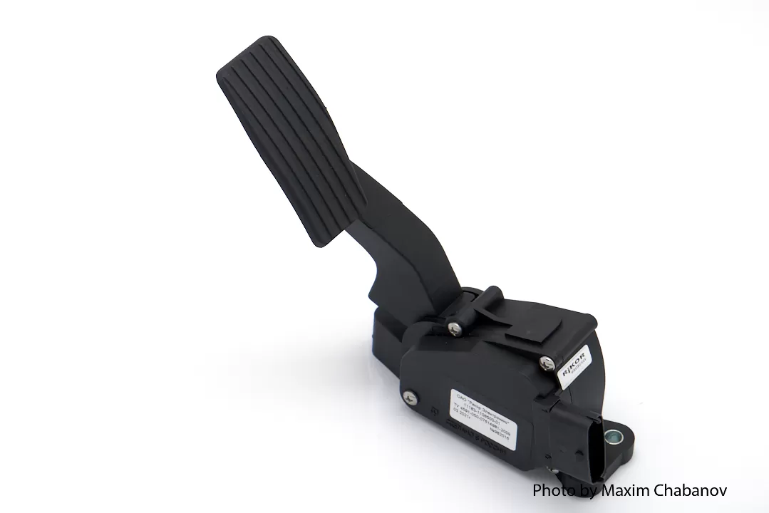 11183-1108500-01 Электронная педаль газа (Е-газ) Россия